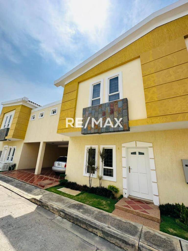 #1154 - Townhouse para Venta en Ciudad Ojeda - V