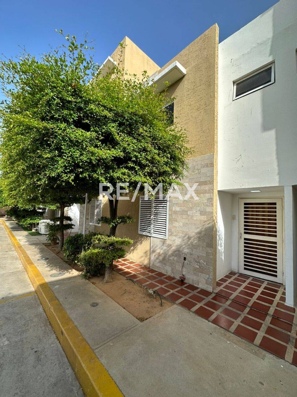 #1545 - Townhouse para Venta en Maracaibo - V