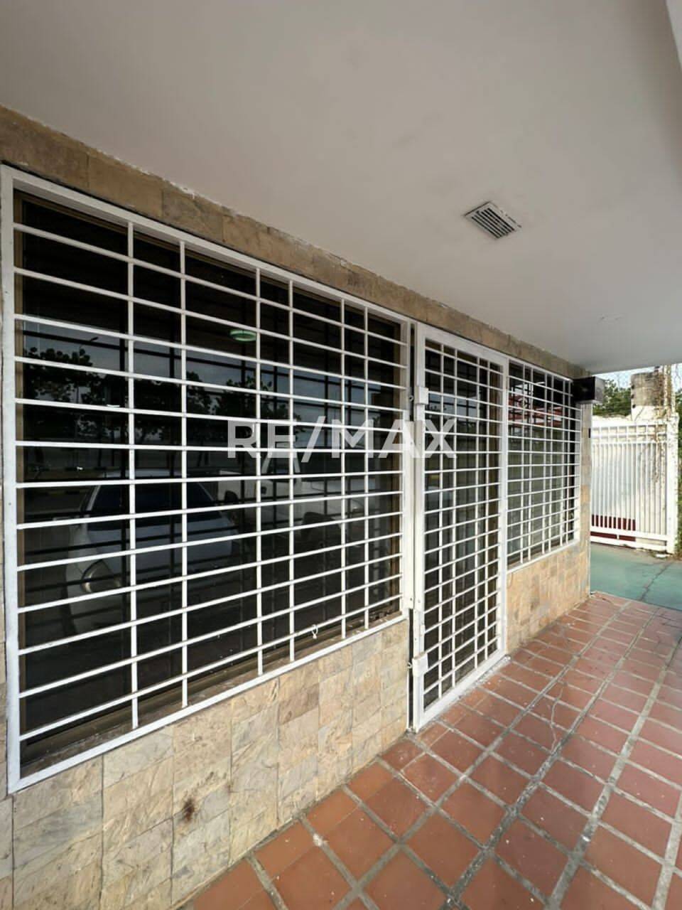 #1588 - Local Comercial para Alquiler en Maracaibo - V