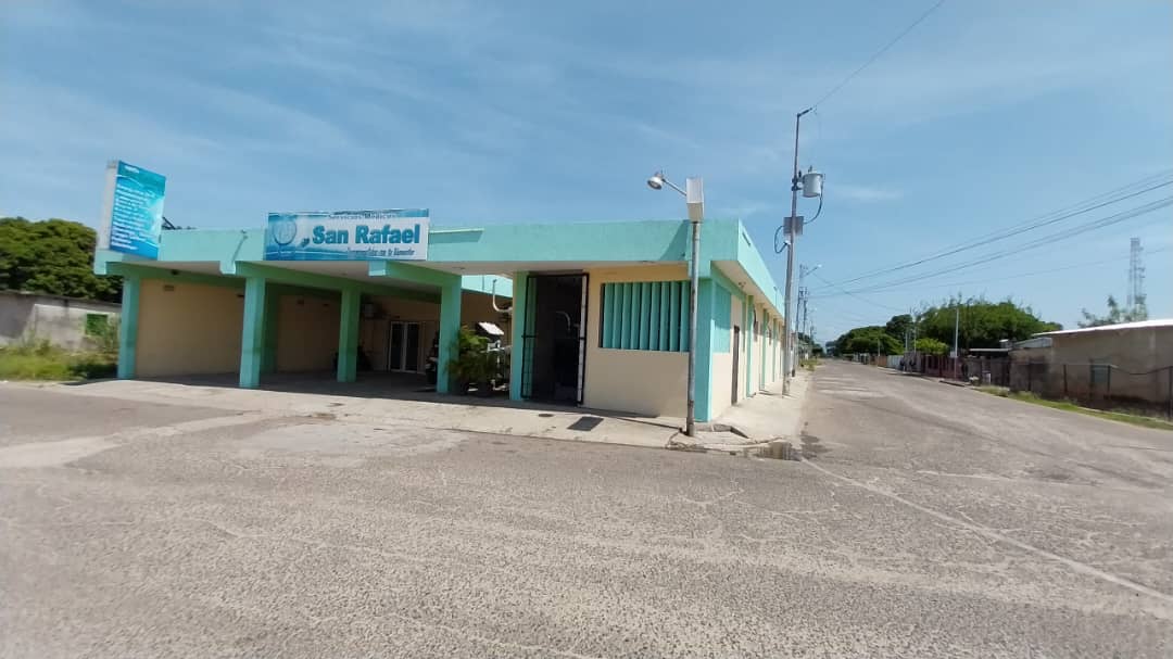 #1829 - Edificio comercial para Venta en Machiques - V