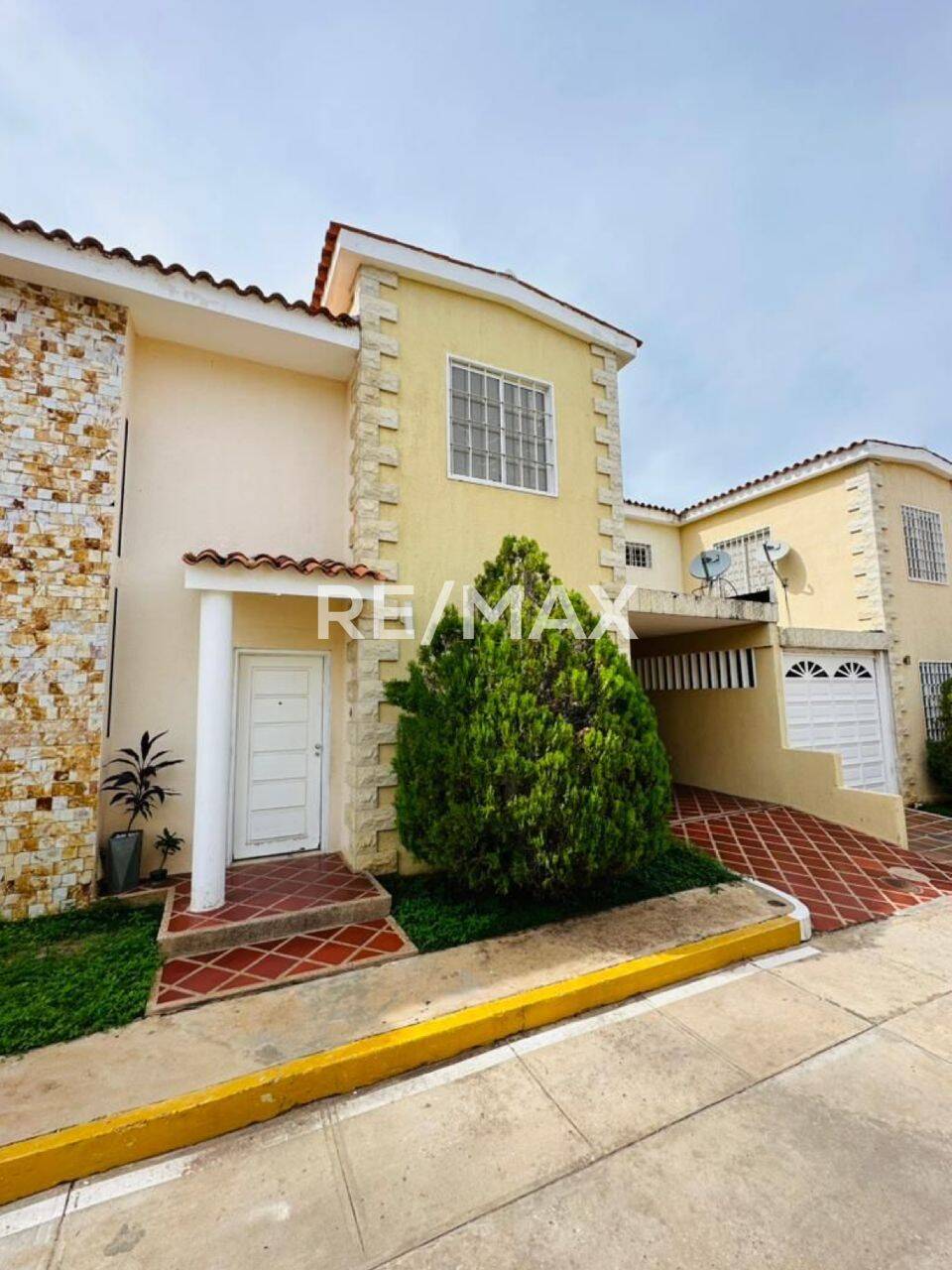 #1872 - Casa para Venta en Maracaibo - V