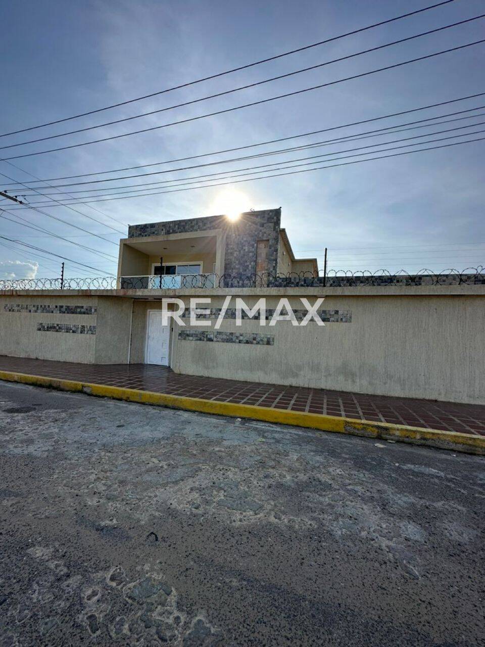 #1920 - Casa para Venta en Maracaibo - V