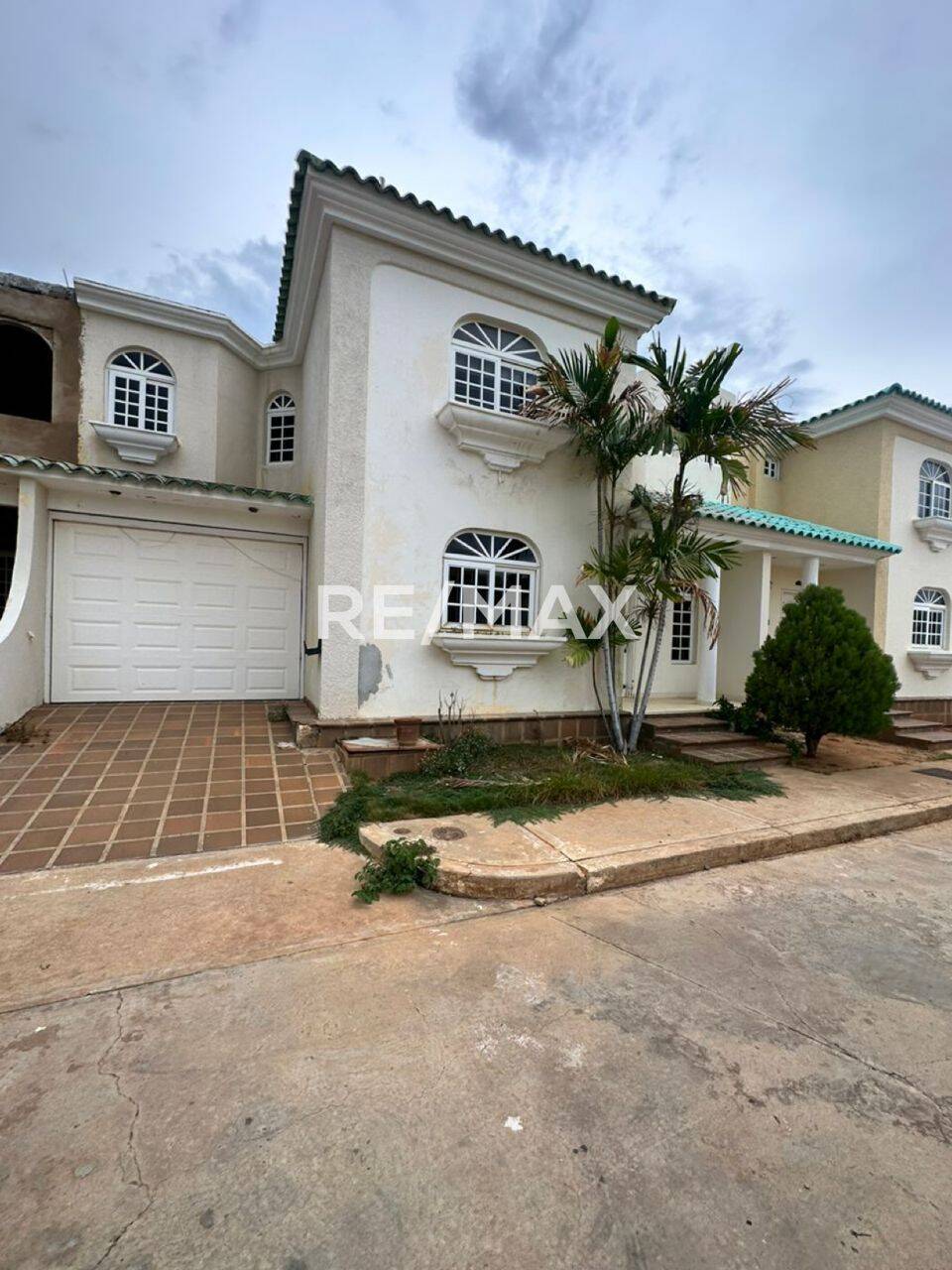 #1954 - Townhouse para Venta en Maracaibo - V
