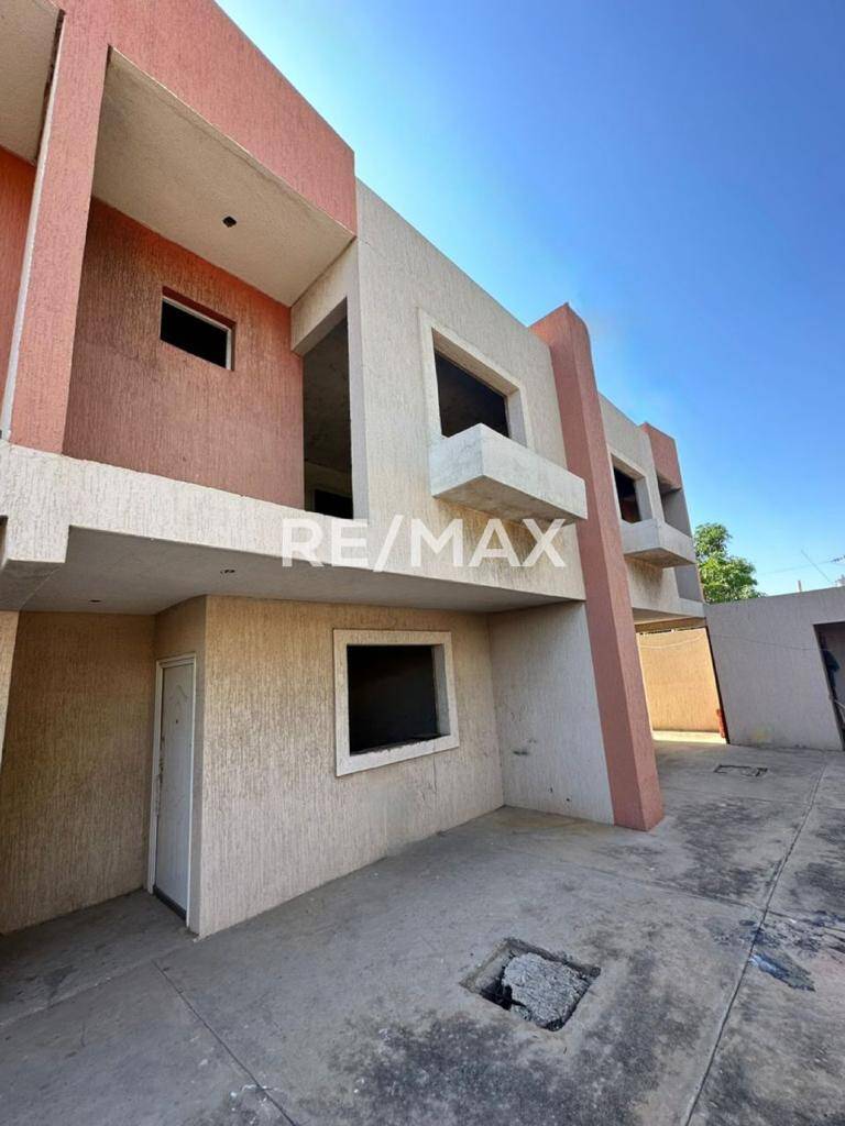 #2033 - Townhouse para Venta en Maracaibo - V