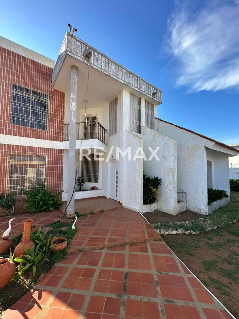 #2064 - Casa para Venta en Maracaibo - V