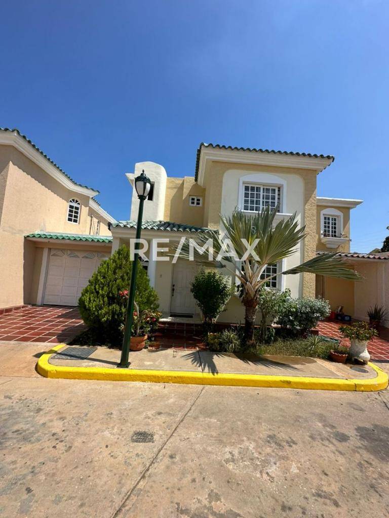 #2176 - Casa para Venta en Maracaibo - V