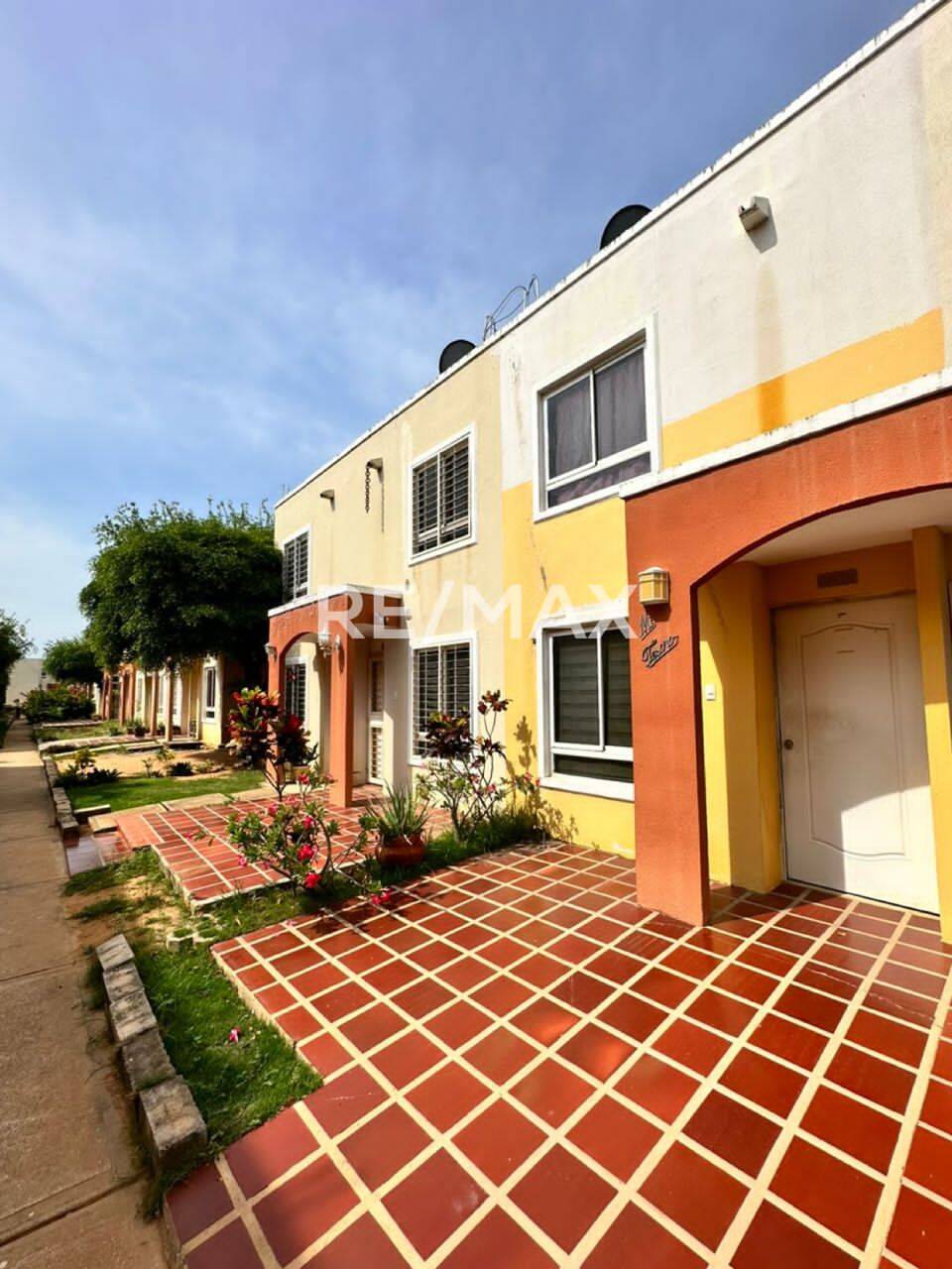 #2201 - Townhouse para Venta en Maracaibo - V