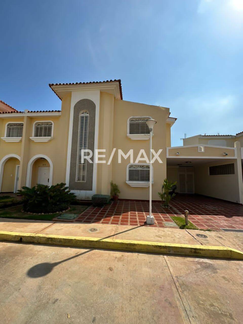 #2212 - Townhouse para Venta en Maracaibo - V