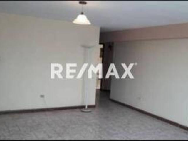 #170526 - Apartamento para Venta en Maracaibo - V