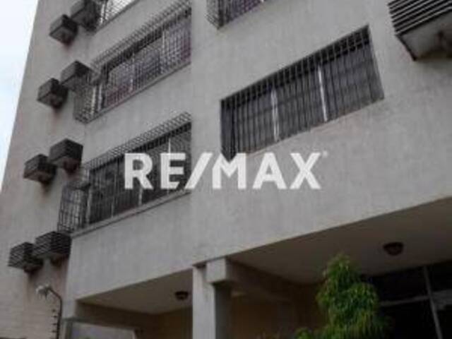 #170526 - Apartamento para Venta en Maracaibo - V