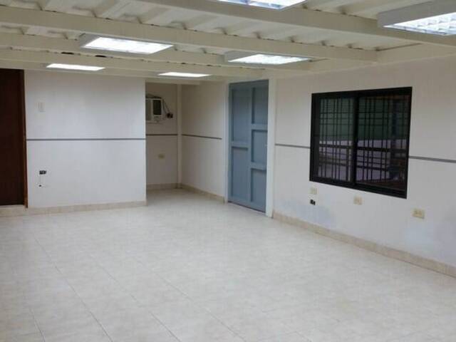 Galpón para Venta en Maracaibo - 4