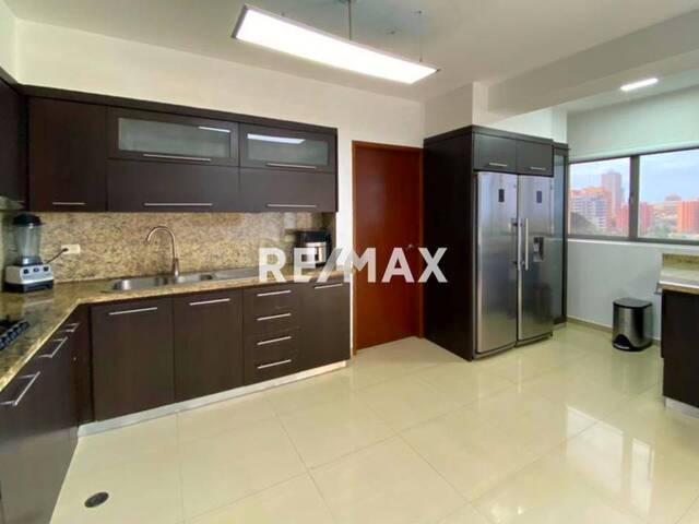 Apartamento para Venta en Maracaibo - 2