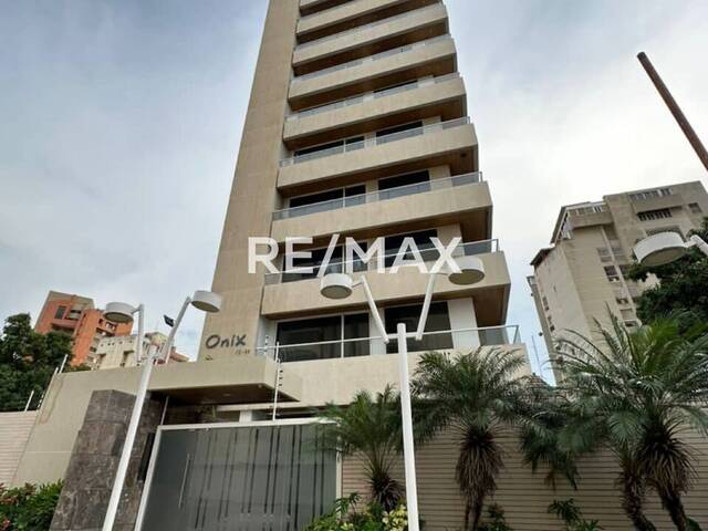 #457 - Apartamento para Venta en Maracaibo - V