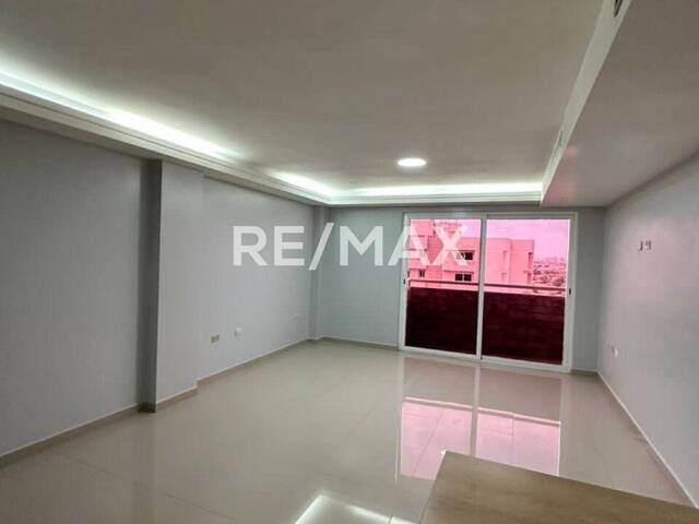 Apartamento para Alquiler en Maracaibo - 5