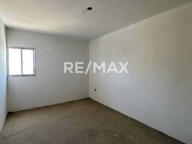 Apartamento para Venta en Maracaibo - 2