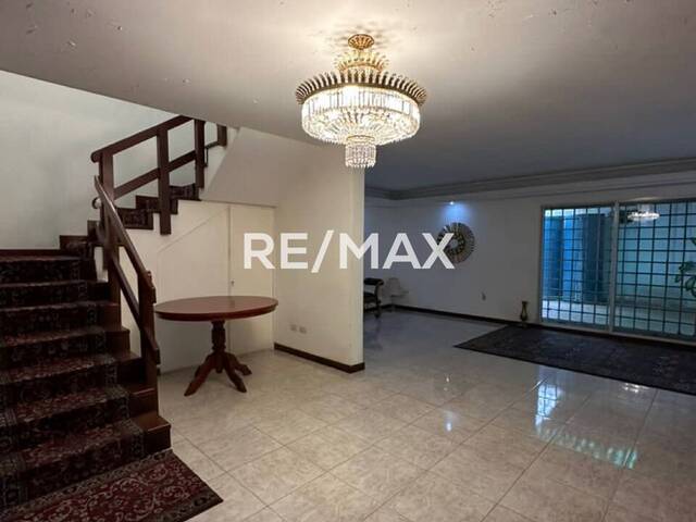 Casa para Alquiler en Maracaibo - 3