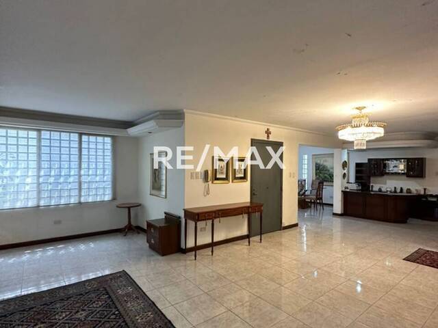 Casa para Alquiler en Maracaibo - 4