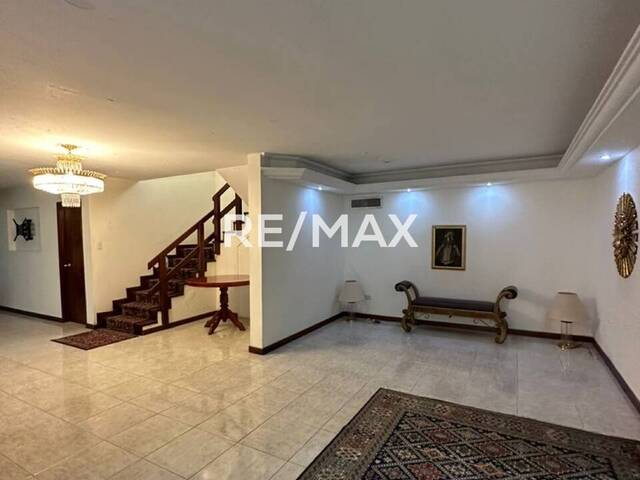 Casa para Alquiler en Maracaibo - 2