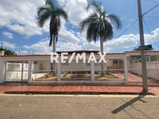 #169140 - Casa para Venta en Maracaibo - V