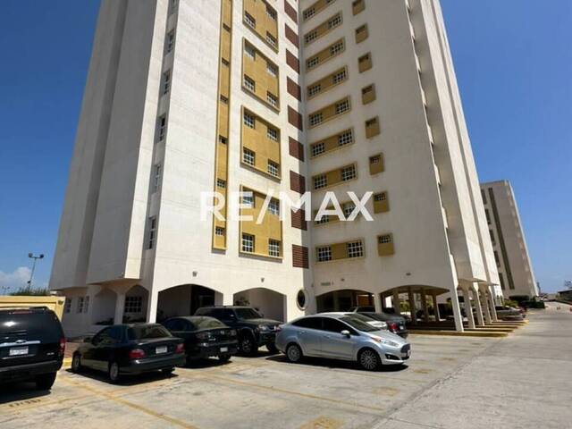 Apartamento para Alquiler en Maracaibo - 2