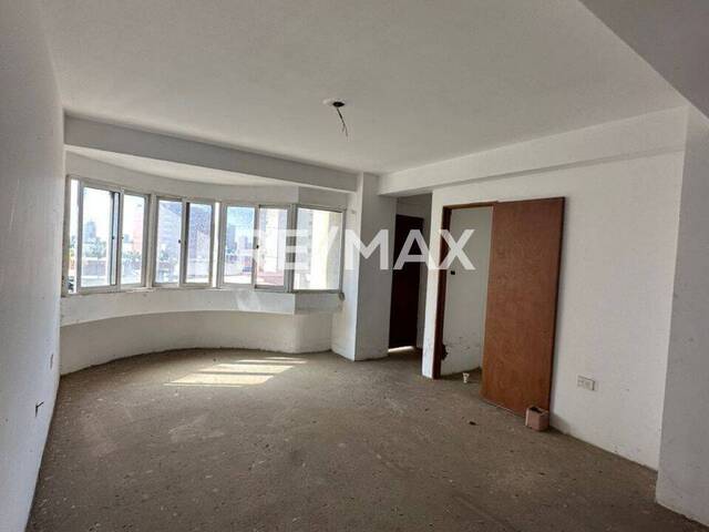 #617 - Apartamento para Venta en Maracaibo - V