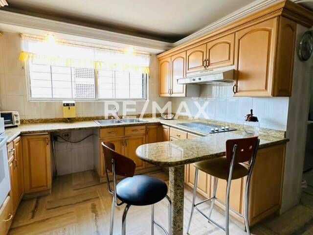 Apartamento para Alquiler en Maracaibo - 3