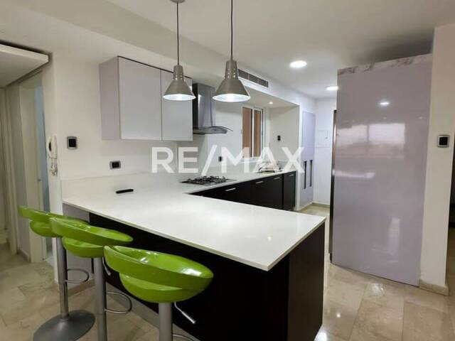 Apartamento para Alquiler en Maracaibo - 2