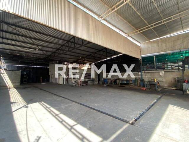 Galpón para Venta en Maracaibo - 3