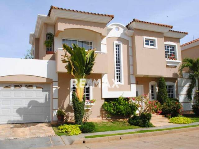 #163221 - Casa para Venta en Maracaibo - V