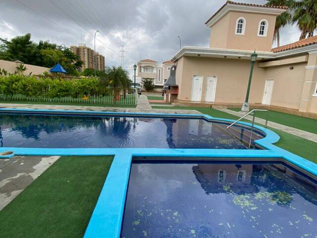 Townhouse para Venta en Maracaibo - 3