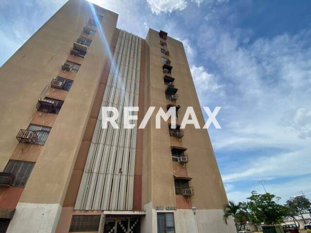 #678 - Apartamento para Venta en Maracaibo - V