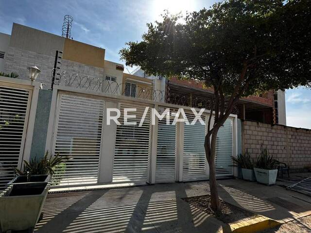 #724 - Casa para Venta en Maracaibo - V