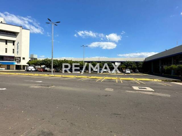 #174313 - Local Comercial para Alquiler en Maracaibo - V