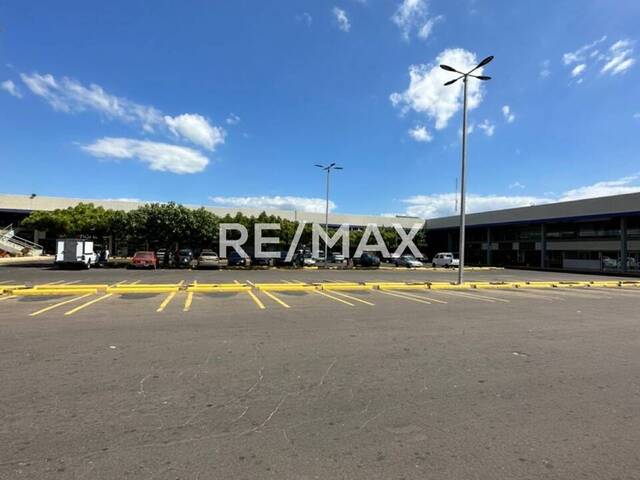 #174313 - Local Comercial para Alquiler en Maracaibo - V