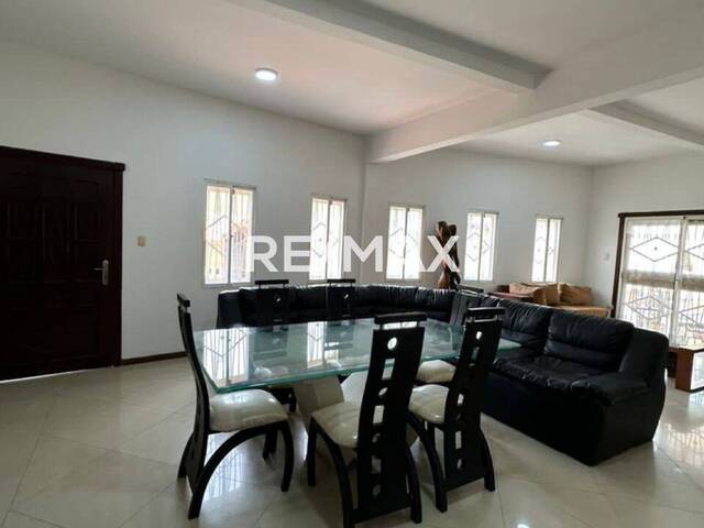 Casa para Alquiler en Maracaibo - 5