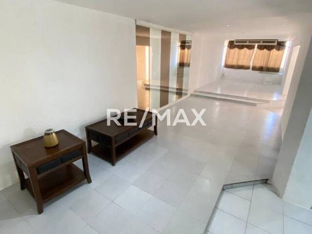 #994 - Casa para Venta en Maracaibo - V