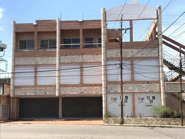 #194312 - Local Comercial para Alquiler en Maracaibo - V