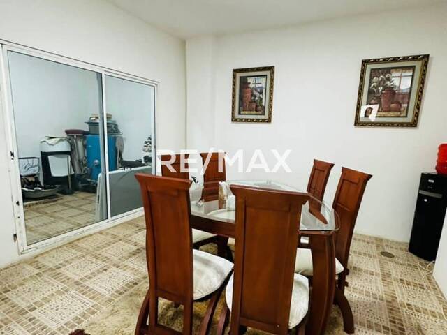 Townhouse para Venta en Maracaibo - 3