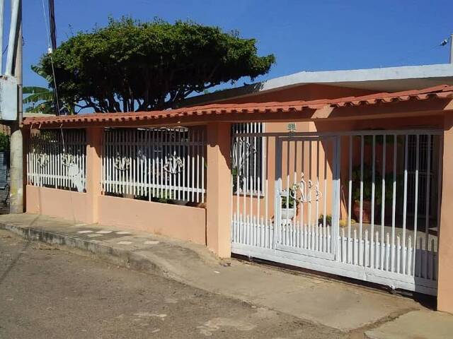 #195354 - Casa para Venta en Maracaibo - V