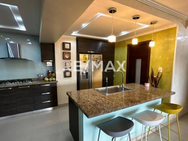 #1143 - Apartamento para Venta en Maracaibo - V