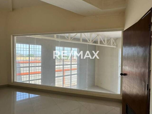 Local Comercial para Venta en Maracaibo - 2