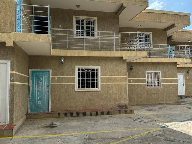 #1221 - Apartamento para Venta en Ciudad Ojeda - V