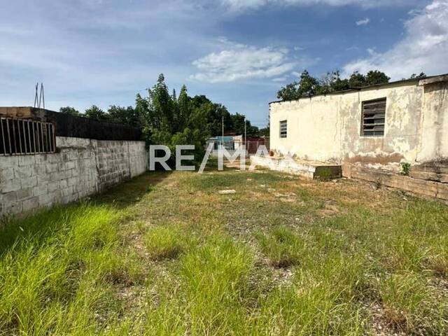 Terreno para Venta en Maracaibo - 2