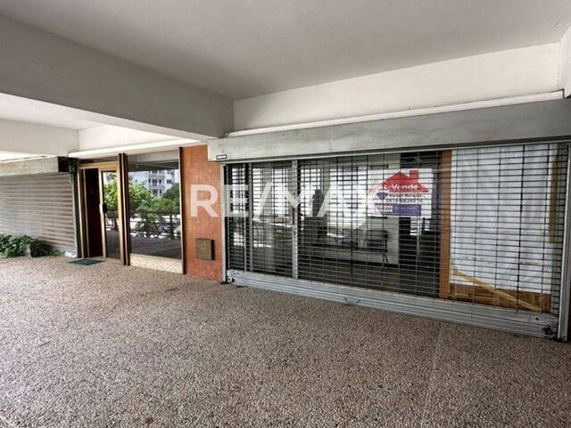 #1304 - Local Comercial para Venta en Maracaibo - V