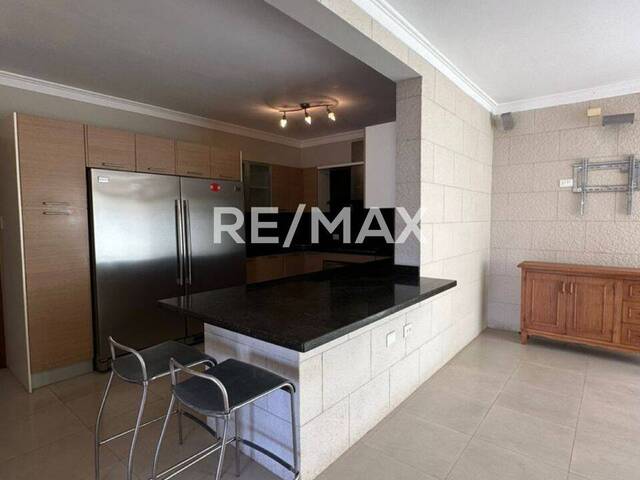#154355 - Townhouse para Venta en Maracaibo - V