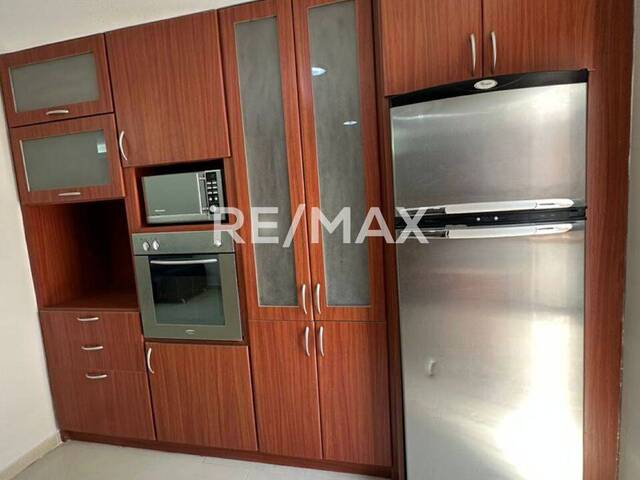 #1350 - Townhouse para Alquiler en Maracaibo - V