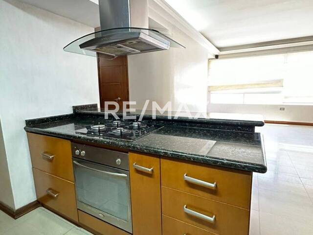 #1436 - Apartamento para Venta en Maracaibo - V