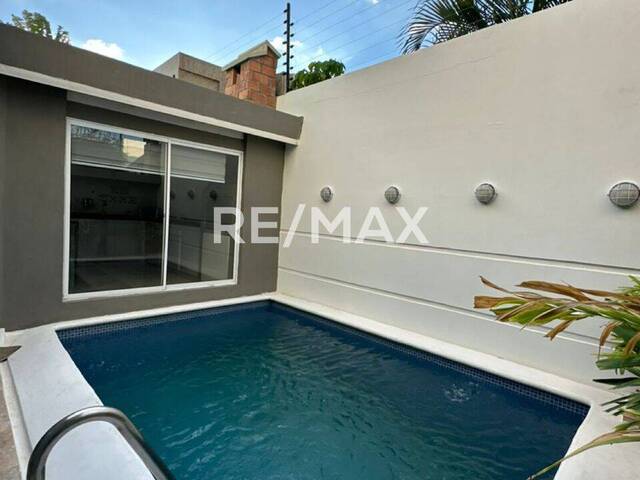 #1470 - Casa para Venta en Maracaibo - V