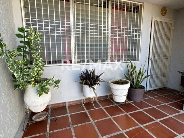#1542 - Casa para Venta en Maracaibo - V