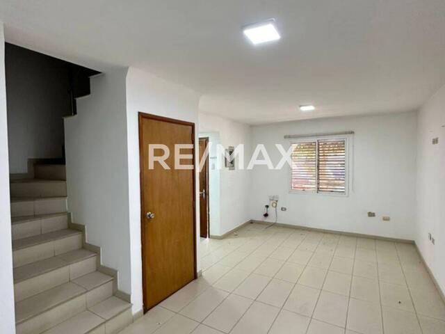 #1545 - Townhouse para Venta en Maracaibo - V